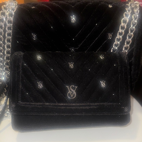 Victoria's Secret Black Velvet Crossbody Bag with Silver Chain - Picture 3 of 8